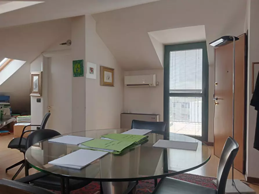 Immagine 2 di Ufficio in affitto  in Via Carlo Rezzonico a Padova