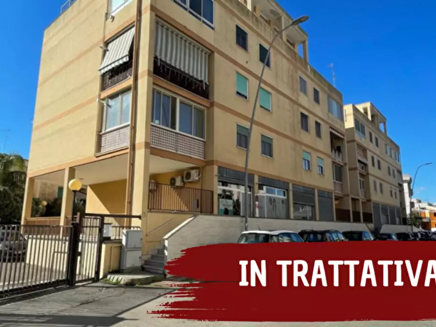 Immagine 1 di Appartamento in vendita  in VIA ENRICO DE NICOLA, 7 a Lecce