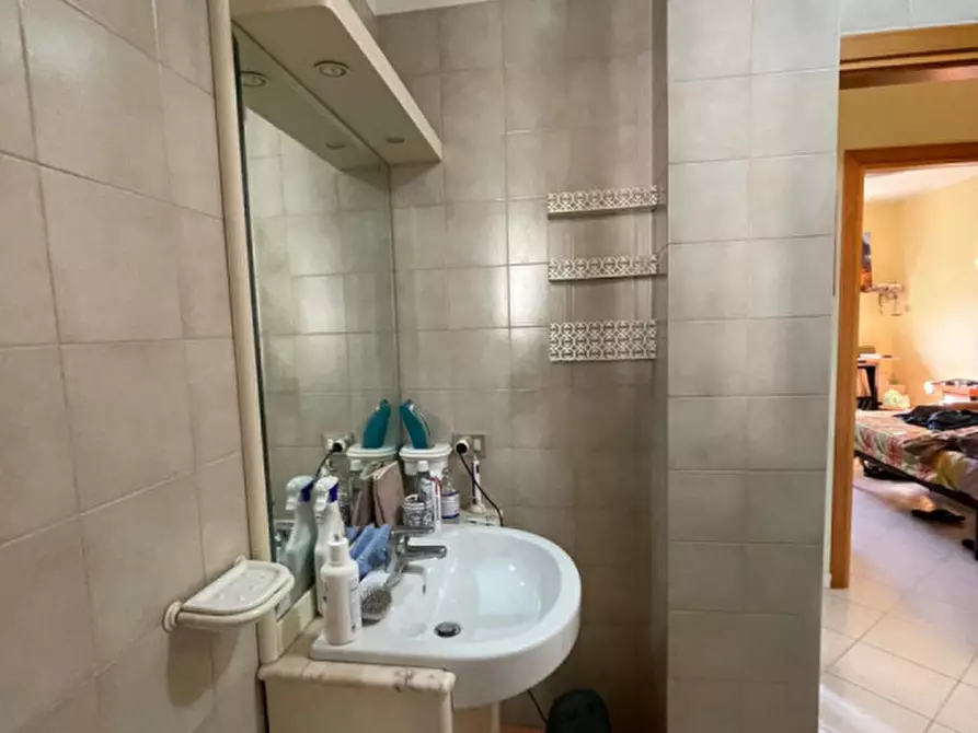 Immagine 31 di Appartamento in vendita  in VIA ENRICO DE NICOLA, 7 a Lecce