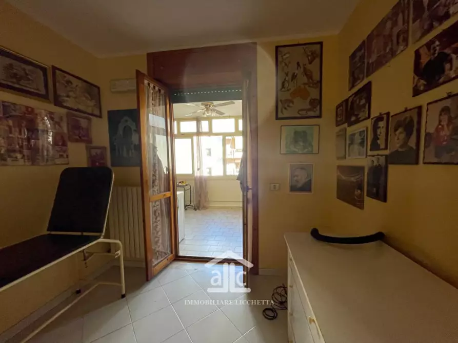 Immagine 40 di Appartamento in vendita  in VIA ENRICO DE NICOLA, 7 a Lecce