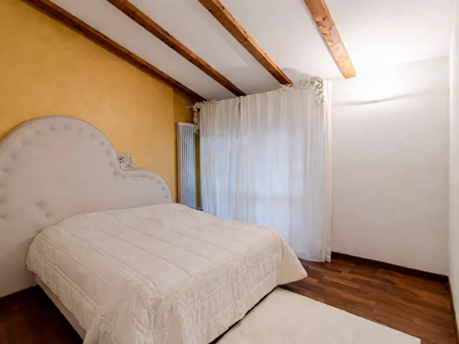 Immagine 8 di Attico in vendita  in via paolo poggi a San Lazzaro Di Savena