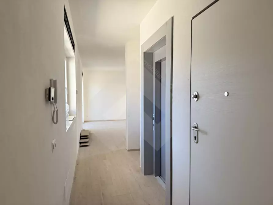 Immagine 4 di Attico in vendita  in Zona Viale Roma a Andria