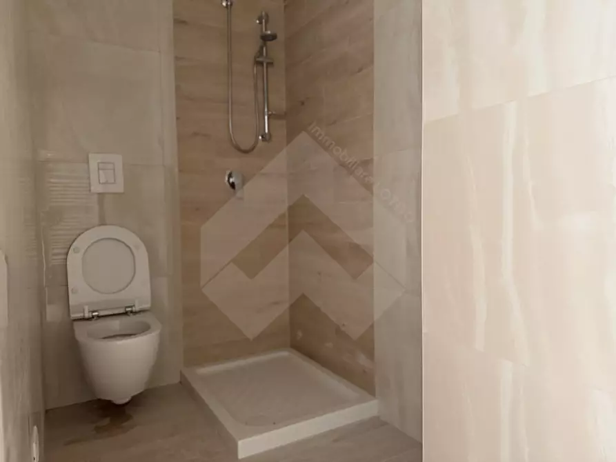 Immagine 15 di Attico in vendita  in Zona Viale Roma a Andria