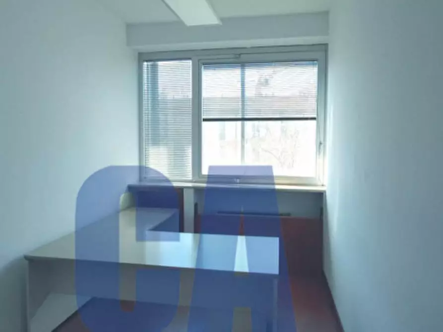 Immagine 12 di Ufficio in affitto  in PIAZZALE ACCURSIO FRANCESCO a Milano