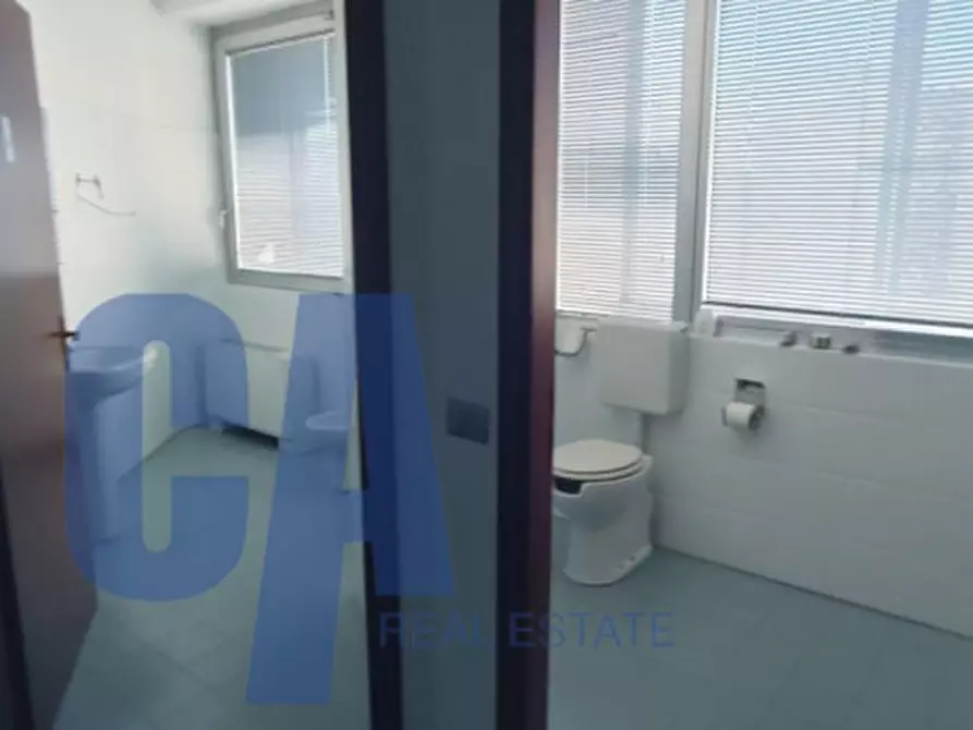 Immagine 15 di Ufficio in affitto  in PIAZZALE ACCURSIO FRANCESCO a Milano