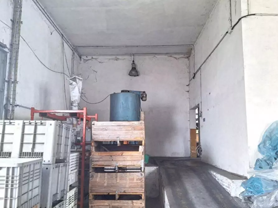 Immagine 21 di Capannone industriale in vendita  in Via Bastia, 124, 48022 Lugo RA, Italia a Lugo