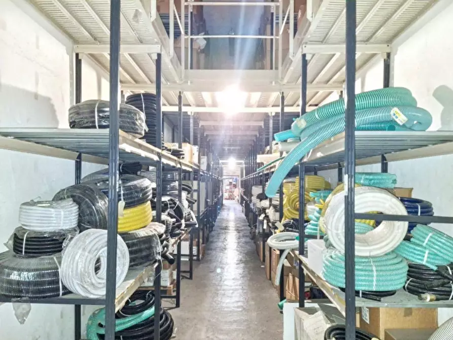 Immagine 22 di Capannone industriale in vendita  in Via Bastia, 124, 48022 Lugo RA, Italia a Lugo