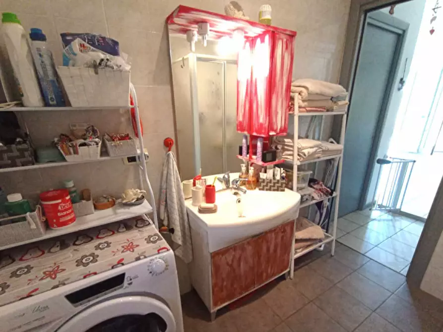 Immagine 8 di Appartamento in vendita  in Valle di Vado Ligure a Vado Ligure