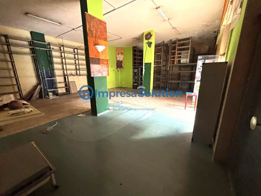 Immagine 7 di Negozio in affitto  in Viale Privato degli Astronauti a Napoli