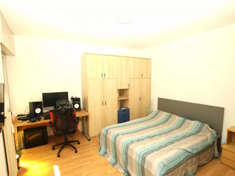 Immagine 8 di Appartamento in vendita  in Via Roen - Roenstraße a Bolzano