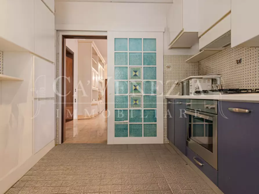 Immagine 11 di Appartamento in vendita  a Venezia