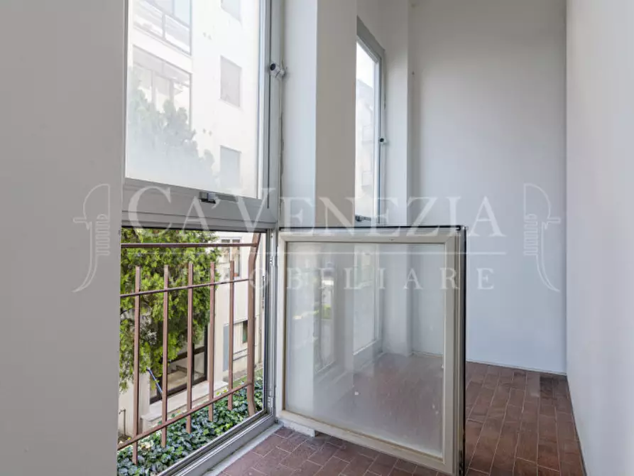 Immagine 17 di Appartamento in vendita  a Venezia