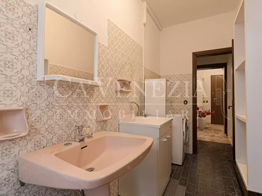 Immagine 20 di Appartamento in vendita  a Venezia