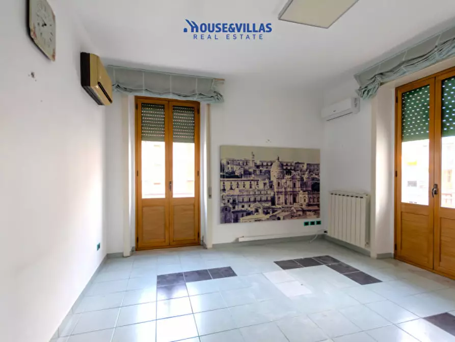 Immagine 10 di Appartamento in vendita  in Piazza Carmelo Sgroi a Noto