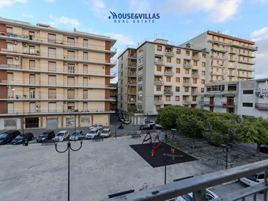 Immagine 21 di Appartamento in vendita  in Piazza Carmelo Sgroi a Noto