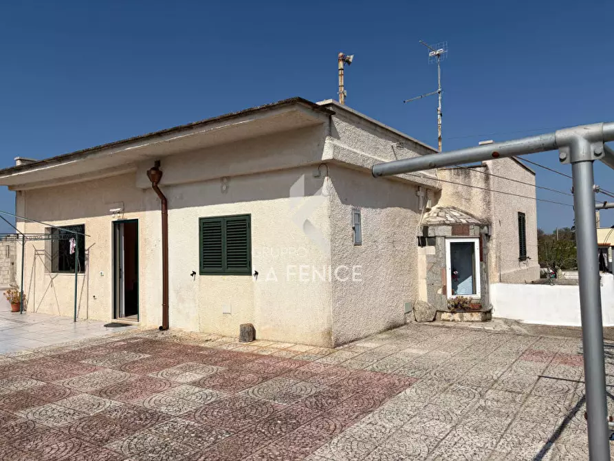 Immagine 9 di Villa in vendita  in strada pasqualone 70 a Martina Franca