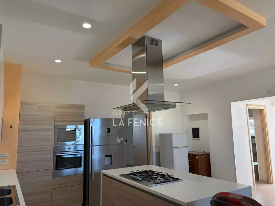 Immagine 17 di Villa in vendita  in strada pasqualone 70 a Martina Franca