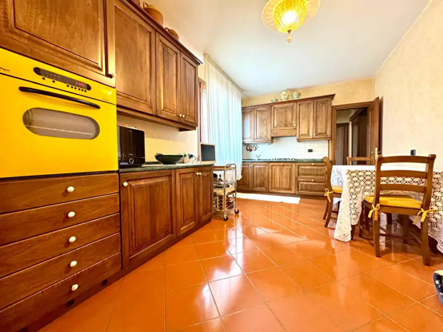 Immagine 3 di Casa bifamiliare in vendita  in Via Isonzo a Stra