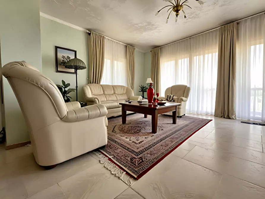 Immagine 3 di Casa bifamiliare in vendita  in Via Isonzo a Stra