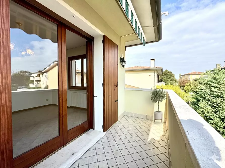 Immagine 6 di Casa bifamiliare in vendita  in Via Isonzo a Stra