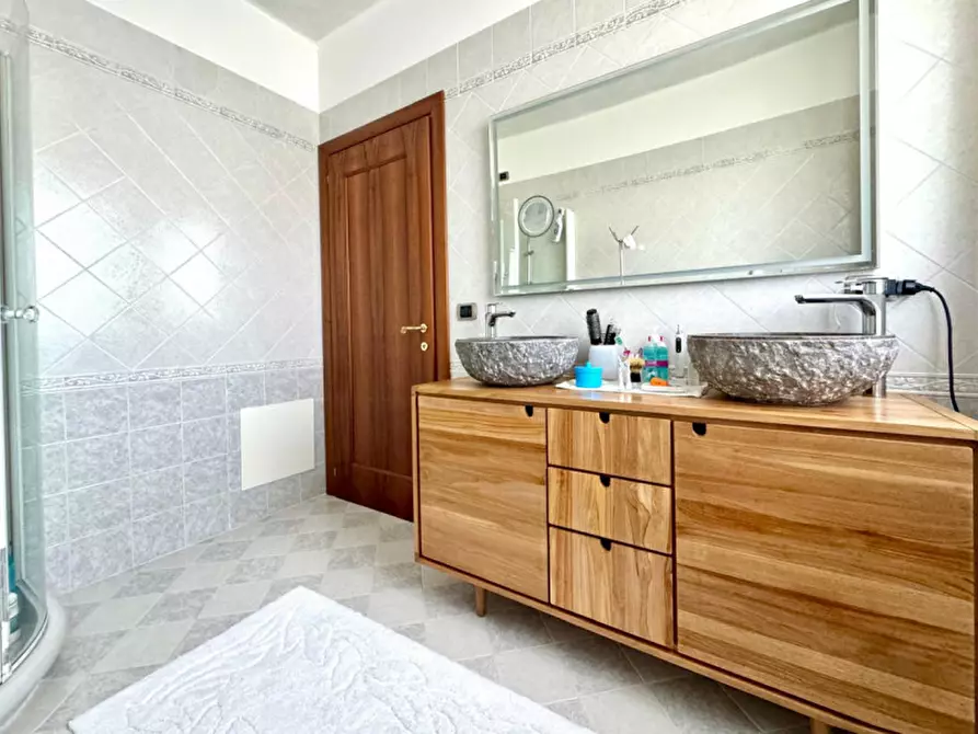 Immagine 15 di Casa bifamiliare in vendita  in Via Isonzo a Stra