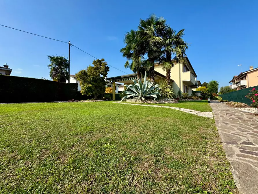 Immagine 24 di Casa bifamiliare in vendita  in Via Isonzo a Stra