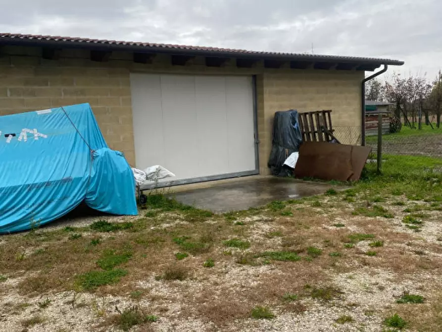 Immagine 1 di Magazzino in vendita  in Via Zinalbo a Santa Maria Di Sala