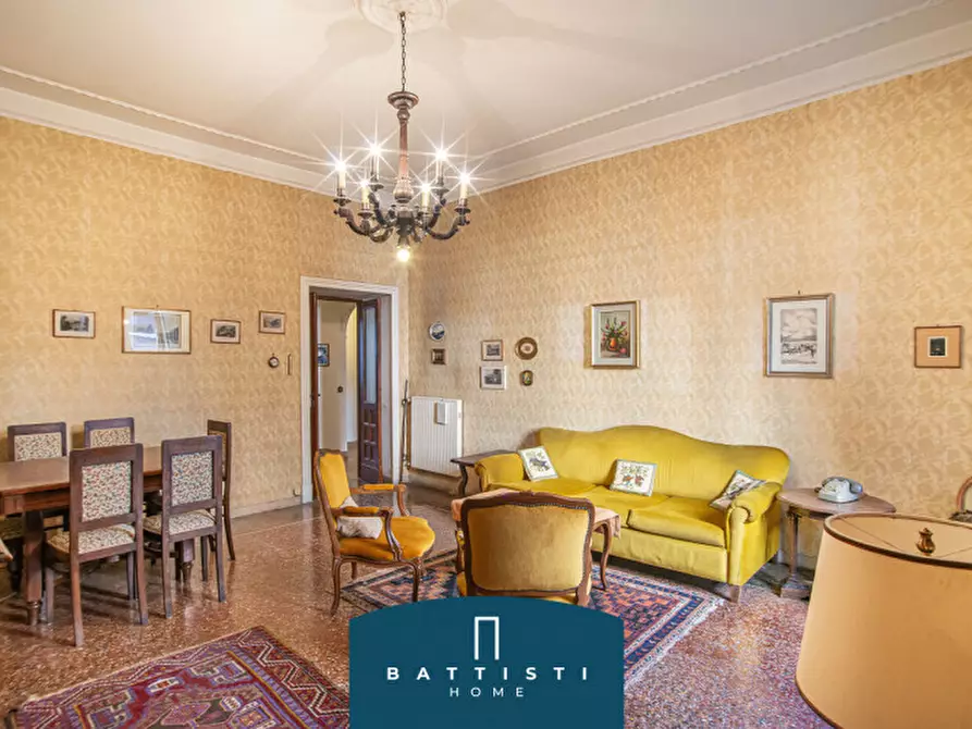 Immagine 3 di Appartamento in vendita  in Via Oslavia a Roma