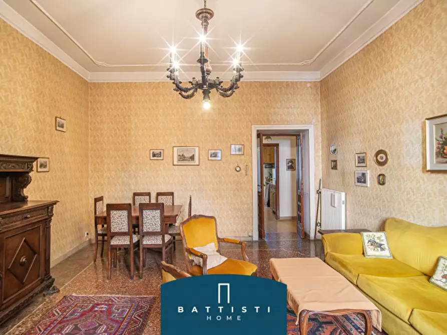 Immagine 4 di Appartamento in vendita  in Via Oslavia a Roma