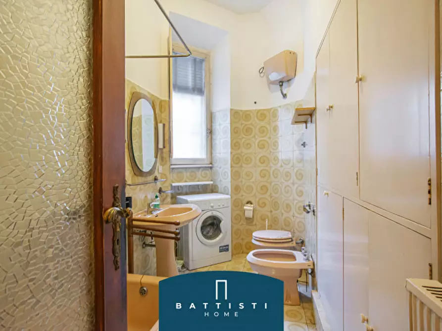 Immagine 15 di Appartamento in vendita  in Via Oslavia a Roma