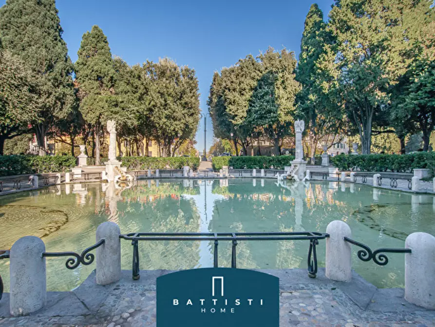 Immagine 24 di Appartamento in vendita  in Via Oslavia a Roma