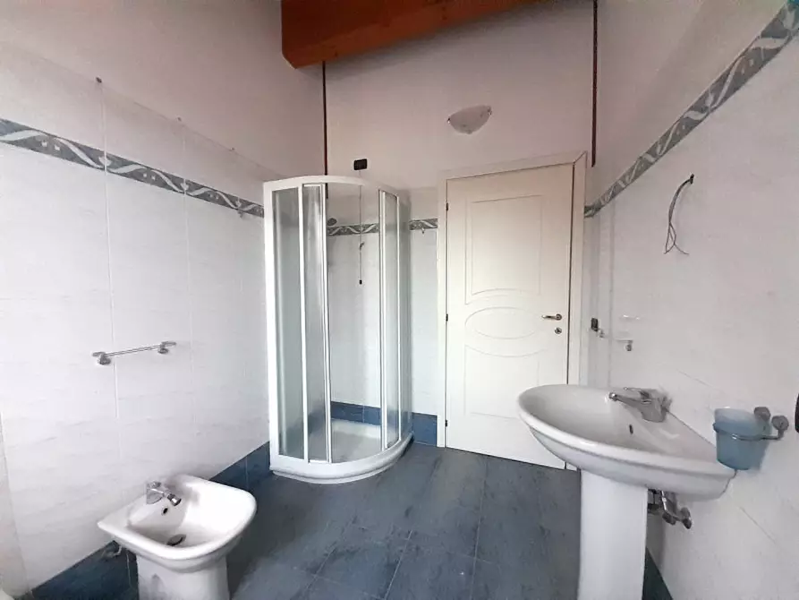 Immagine 4 di Appartamento in vendita  in Via Ferrante Gonzaga a Volta Mantovana