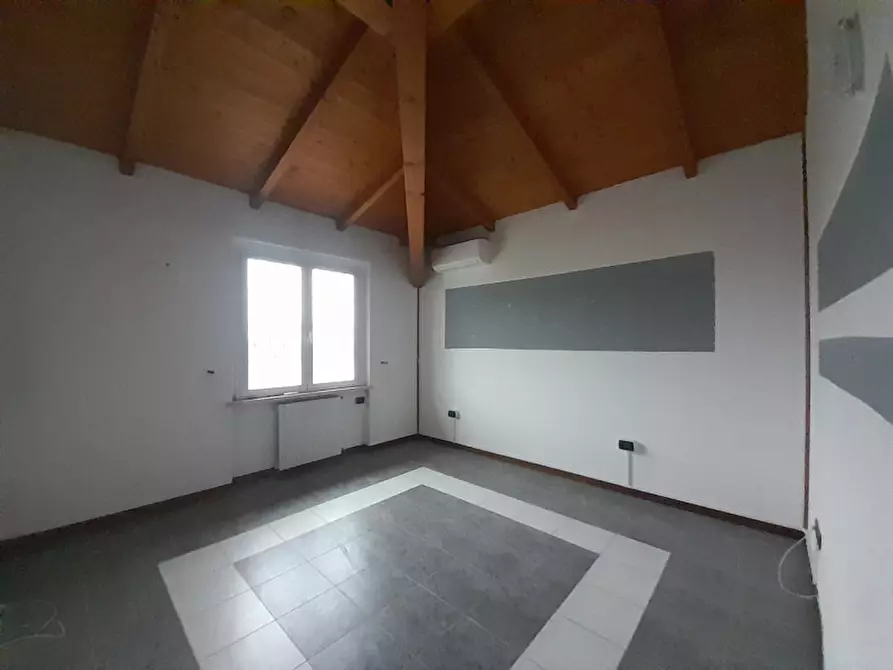 Immagine 6 di Appartamento in vendita  in Via Ferrante Gonzaga a Volta Mantovana