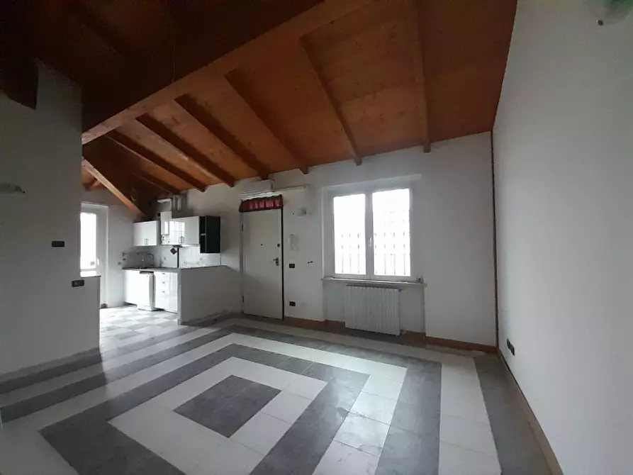 Immagine 9 di Appartamento in vendita  in Via Ferrante Gonzaga a Volta Mantovana