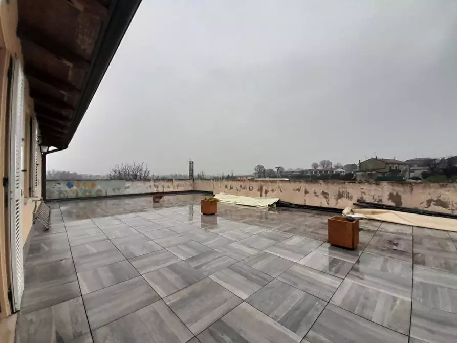 Immagine 11 di Appartamento in vendita  in Via Ferrante Gonzaga a Volta Mantovana