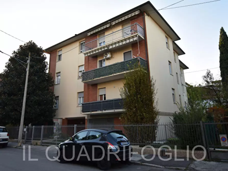 Immagine 1 di Appartamento in vendita  a Forli'