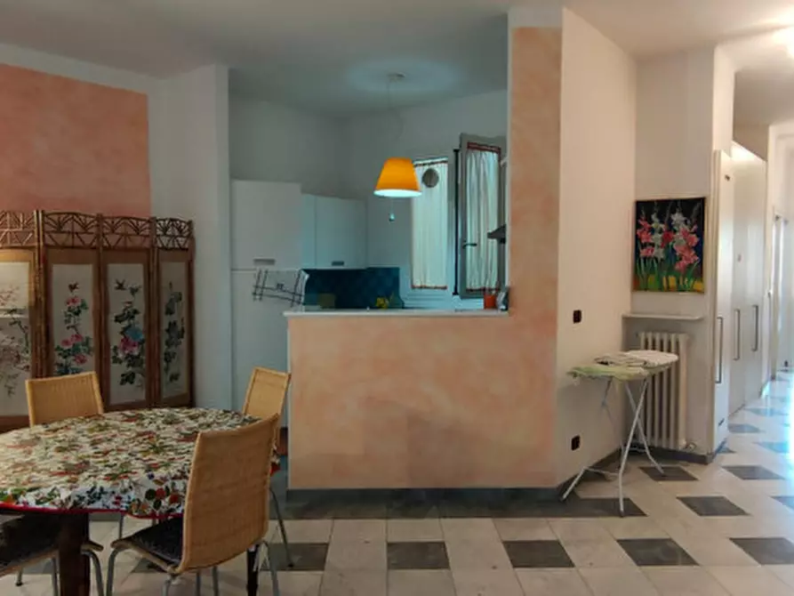 Immagine 12 di Appartamento in affitto  in via cairoli a Rapallo