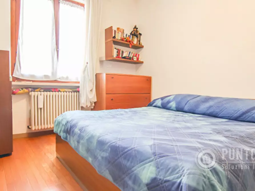 Immagine 23 di Appartamento in vendita  in Via Reno a San Pietro In Cariano