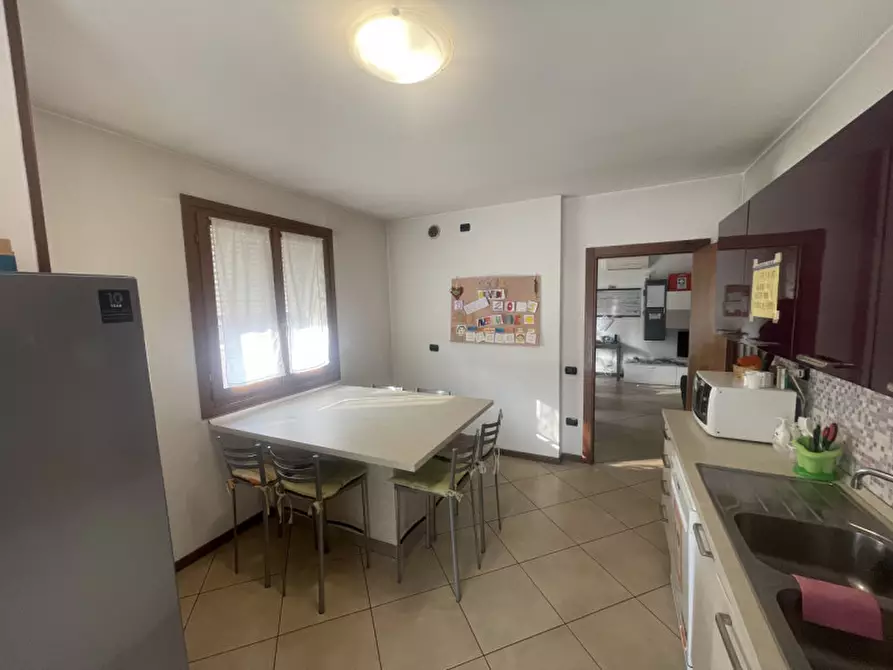 Immagine 4 di Casa quadrifamiliare in vendita  a Noventa Padovana