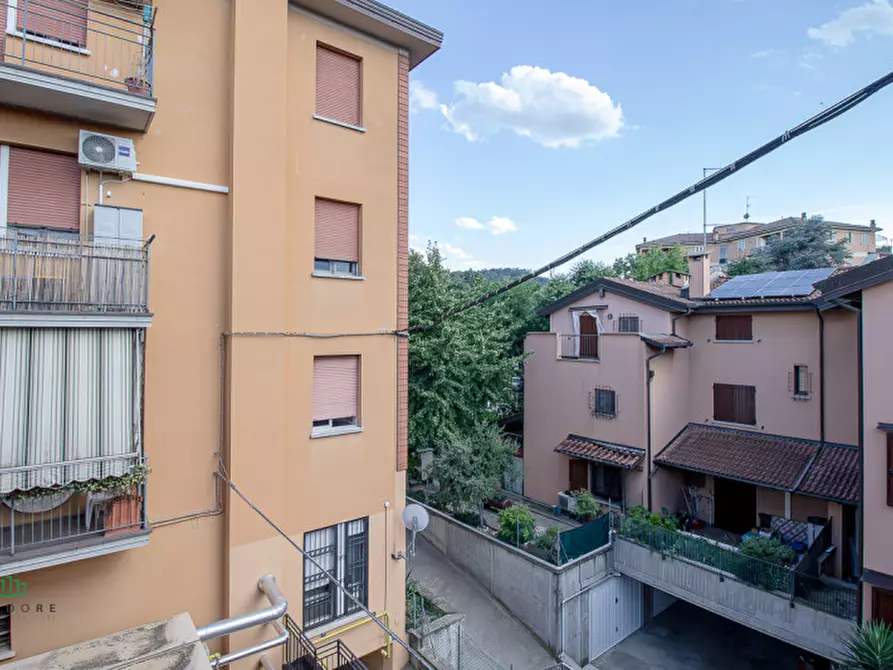 Immagine 14 di Appartamento in vendita  in Via Renato Benassi a San Lazzaro Di Savena