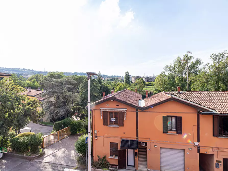 Immagine 18 di Appartamento in vendita  in Via Renato Benassi a San Lazzaro Di Savena