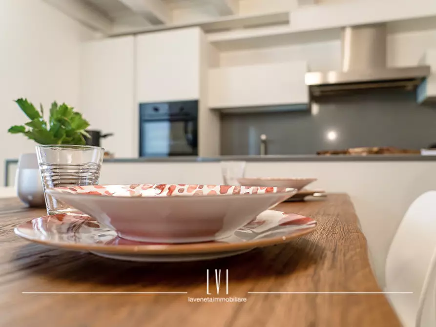 Immagine 2 di Appartamento in affitto  in Piazza San Pio X 15 a Caorle