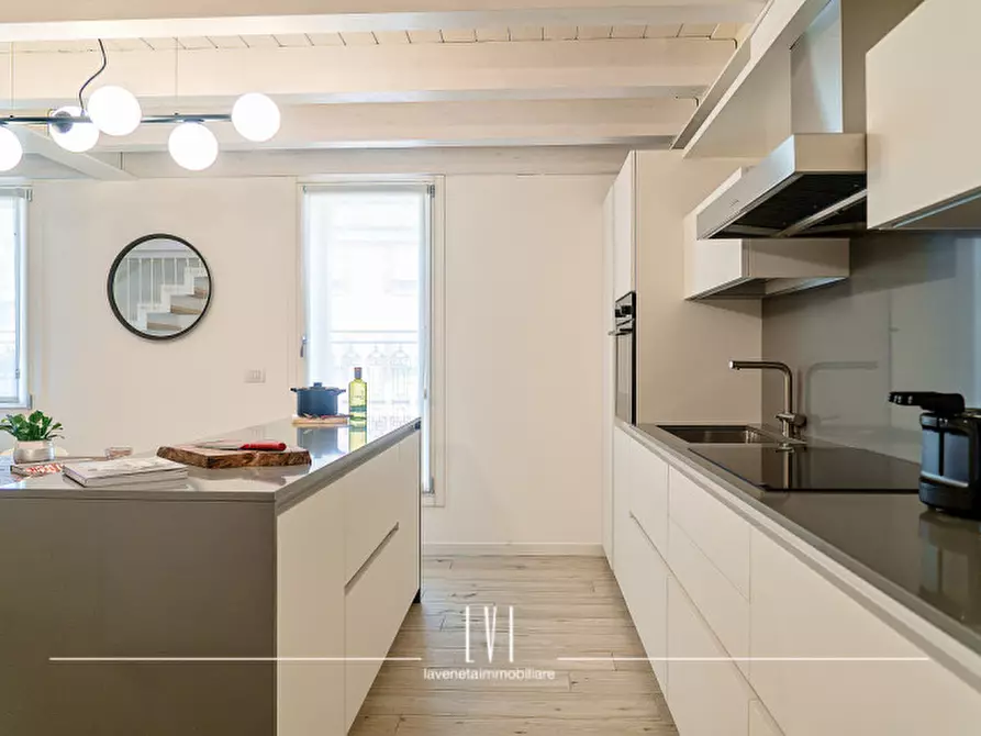 Immagine 9 di Appartamento in affitto  in Piazza San Pio X 15 a Caorle