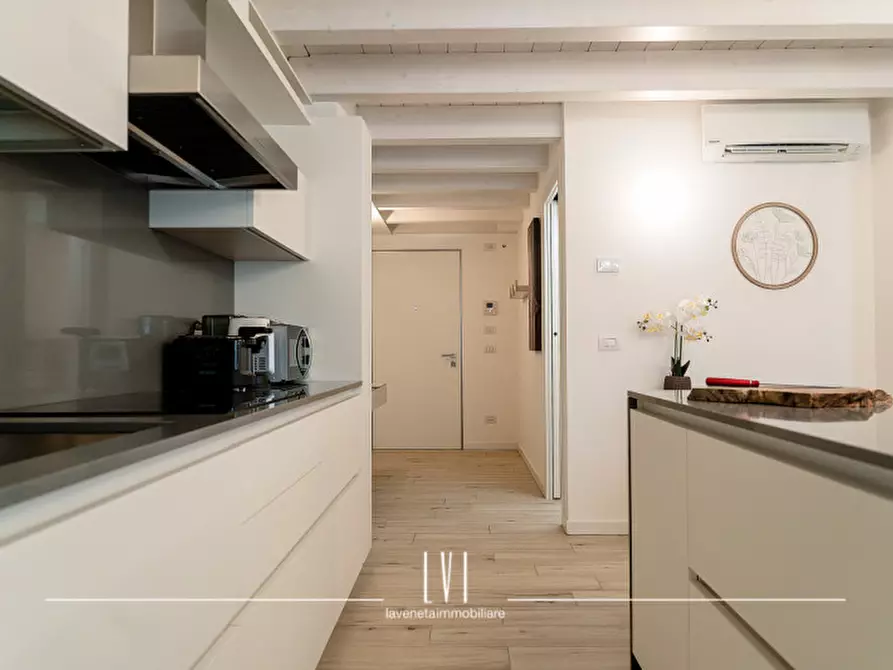 Immagine 11 di Appartamento in affitto  in Piazza San Pio X 15 a Caorle