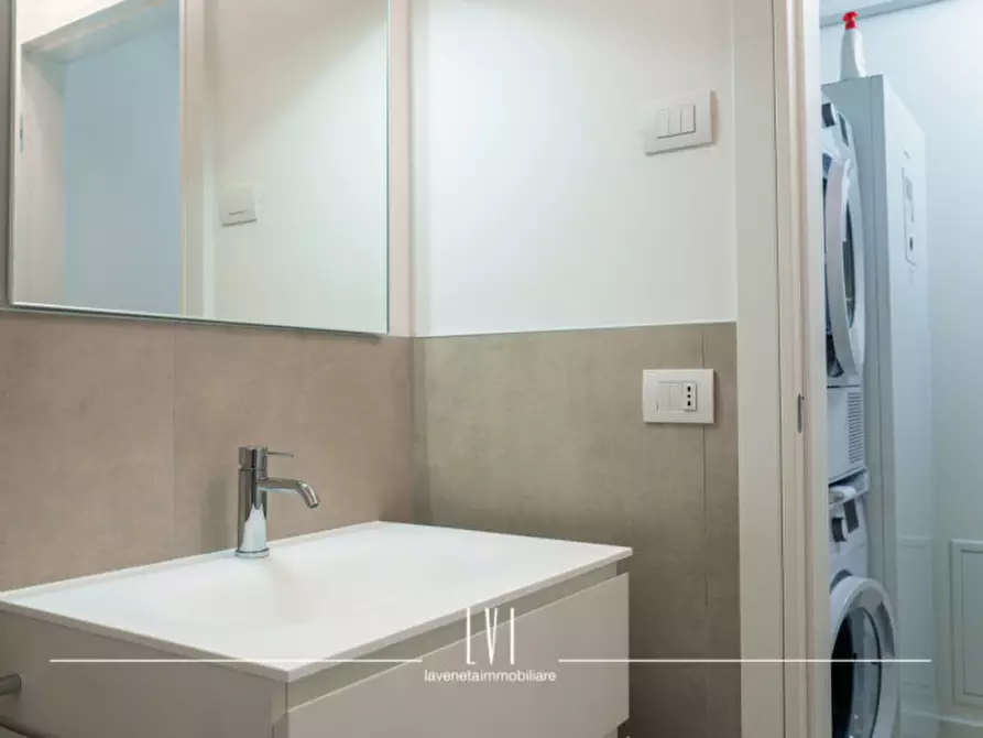 Immagine 21 di Appartamento in affitto  in Piazza San Pio X 15 a Caorle