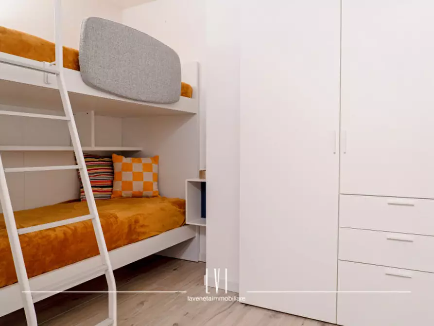 Immagine 35 di Appartamento in affitto  in Piazza San Pio X 15 a Caorle