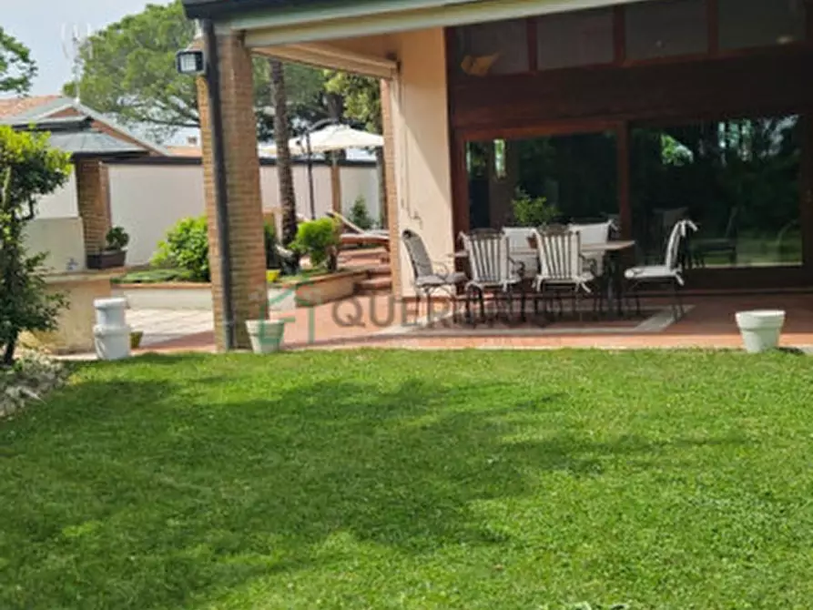 Immagine 21 di Villa in vendita  in Via Niccolò Tommaseo a Eraclea