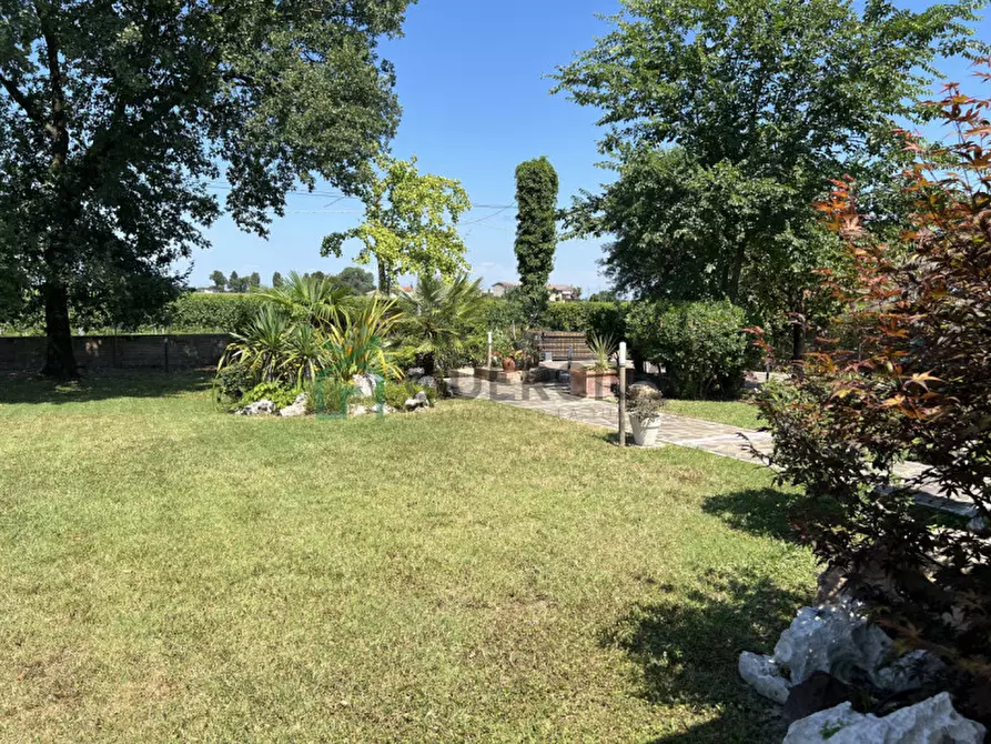 Immagine 27 di Villa in vendita  in Via Niccolò Tommaseo a Eraclea