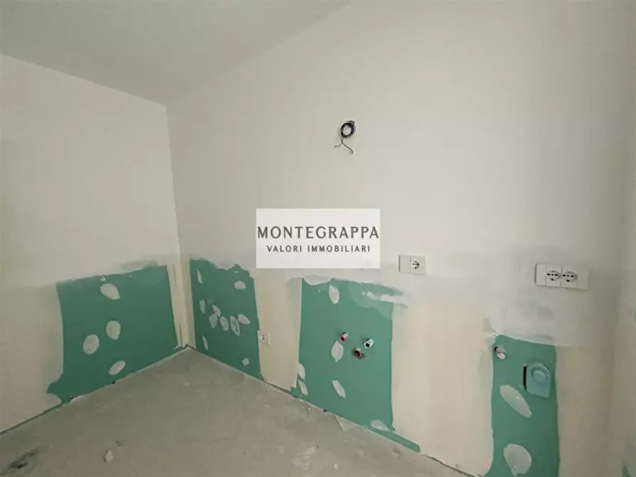 Immagine 14 di Appartamento in vendita  in Via Giovanni Cimabue a Castelfranco Veneto