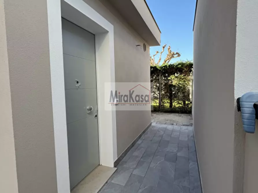 Immagine 34 di Appartamento in vendita  in Viale Emilia a Cervia